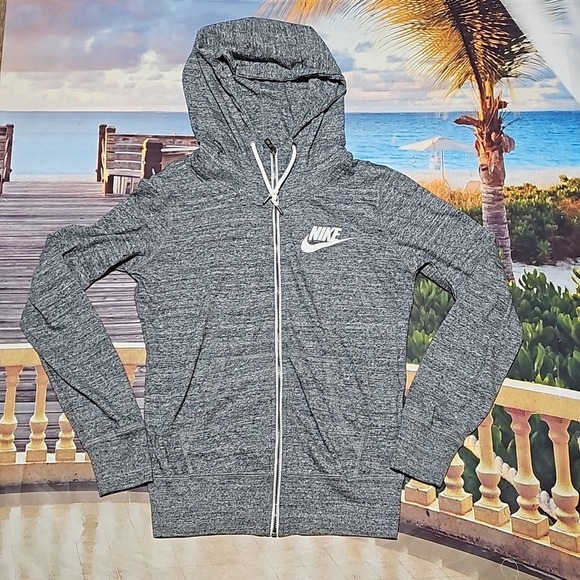 Nike Capri Tracksuit Size Small - Picture 2 of 8